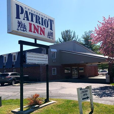 Patriot Inn Spencer Extérieur photo